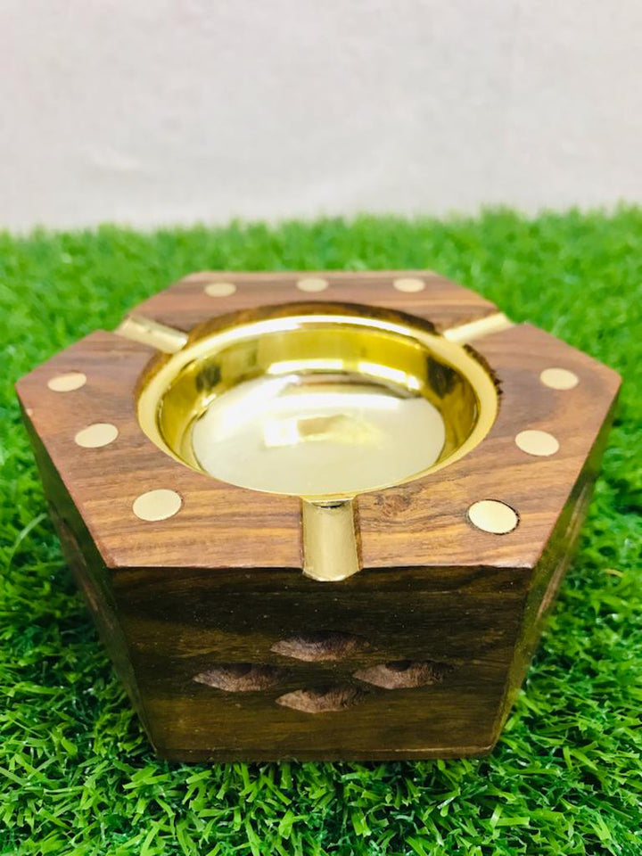 WOODEN CIGARETTE ASH TRAAY Round  4 X 4 INCH